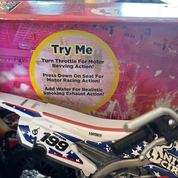 1:6th Scale Bike - White and Blue - Picture 2 of 2